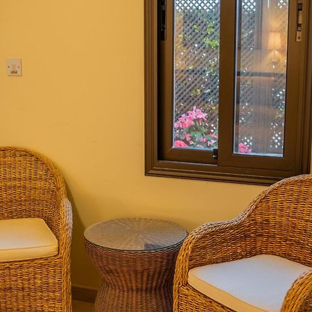 Villa Panorama - Stunning Views In Villa With Hot Tub, Pool, Garden Kouklia Exterior photo